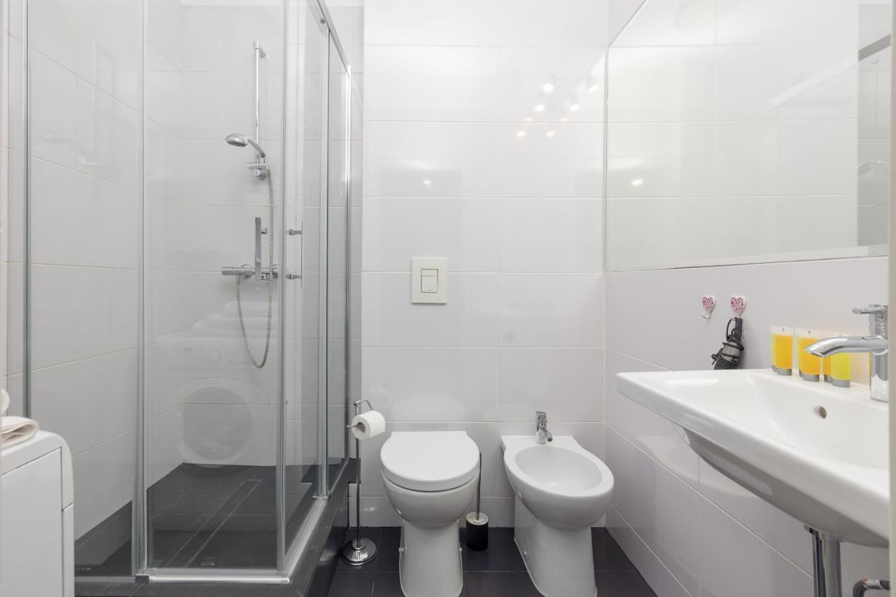 Metro Raclawicka Red Apartment Warszawa Eksteriør billede