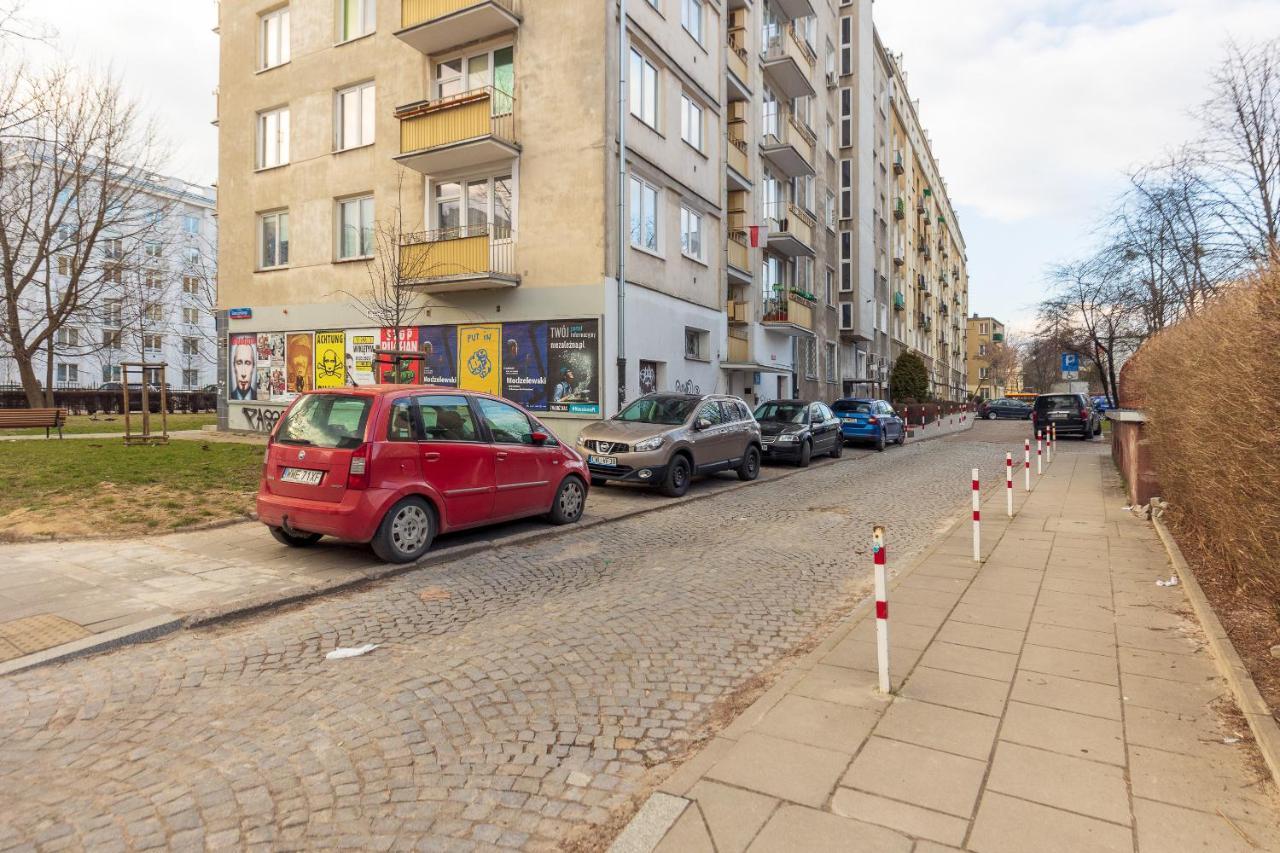 Metro Raclawicka Red Apartment Warszawa Eksteriør billede
